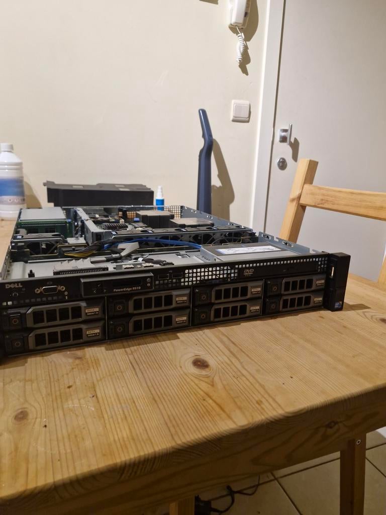 Dell (PowerEdge R510) - 2x Xeon(R) L5609, Enlèvement, 32 GB
