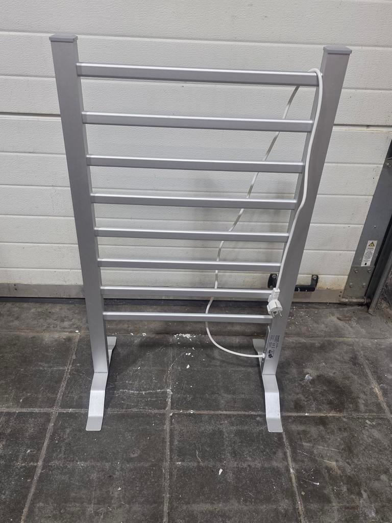 Verwarmd handdoek rekje te koop, Huis en Inrichting, Ophalen, Handdoek