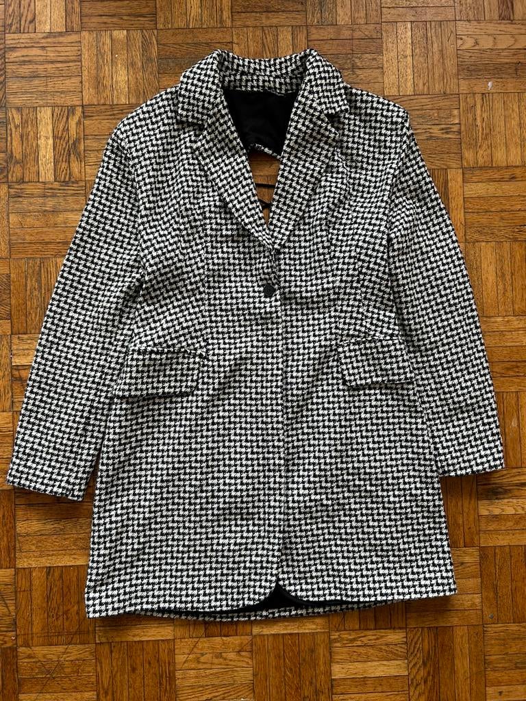 ZARA Blazerjack voor dames, zonder veters aan de achterkant, Kleding | Dames, Kostuum of Pak, Overige kleuren, Maat 46/48 (XL) of groter