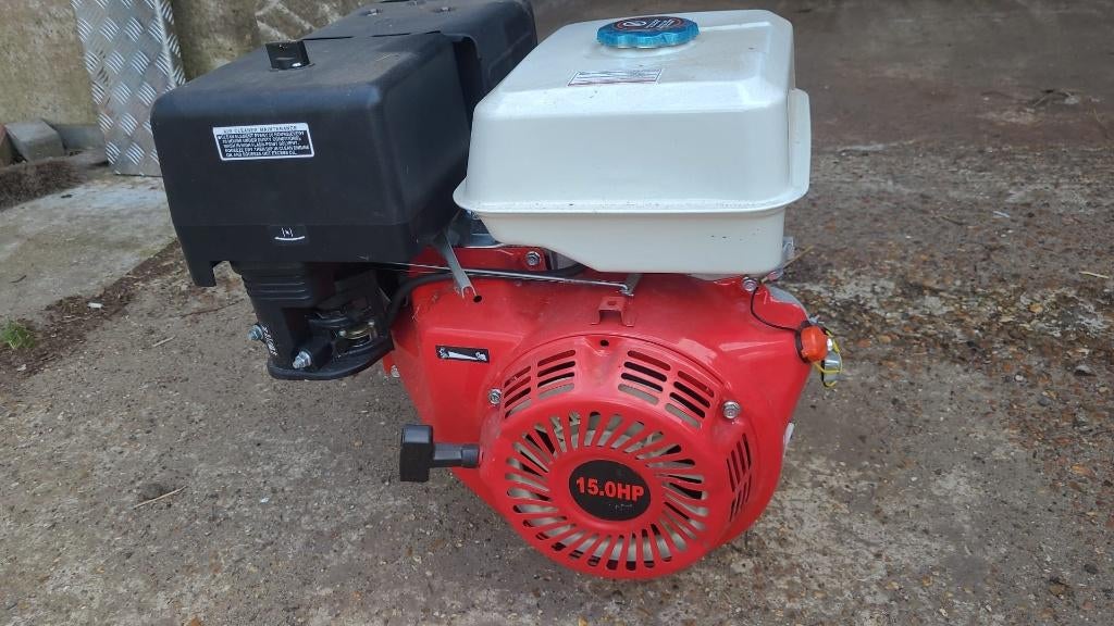 15 PK 4-takt benzinemotor., Ophalen, 10 tot 30 pk, Viertaktmotor, Nieuw