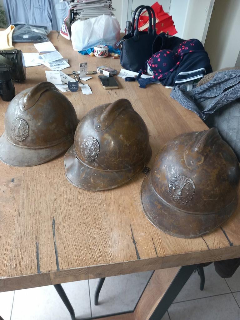 === 3 casques belges de la Première Guerre mondiale === orig, Collections, Enlèvement ou Envoi