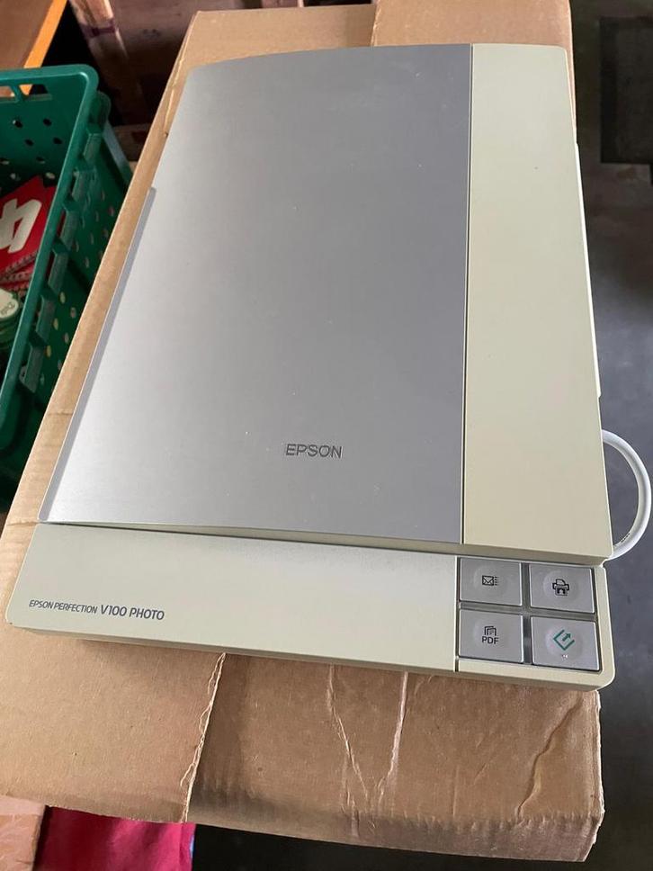 Epson Perfection foto scanner, Computers en Software, Scanners, Zo goed als nieuw, Fotoscanner, MacOS, Windows, Ophalen