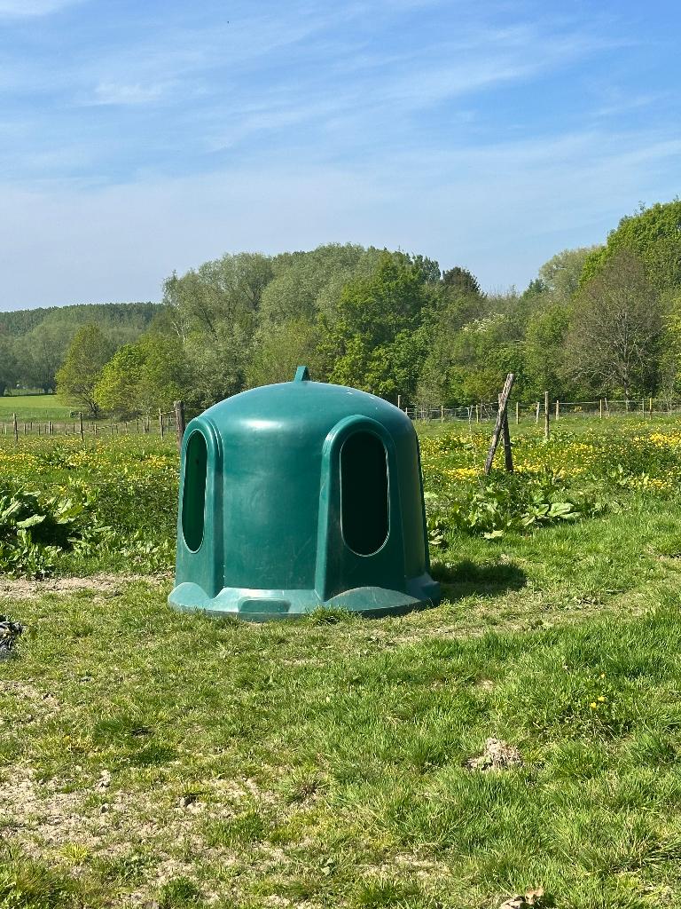 Hooistolp 4 plaatsen, Animaux & Accessoires, Box & Pâturages, Pâturage