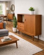 Prachtig vintage teakhouten highboard, Ophalen of Verzenden, Zo goed als nieuw, Midcentury, Met deur(en)