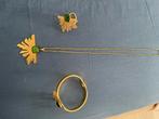 Gouden sieradenset — halsketting, armband, ring, Handtassen en Accessoires, Broches, Ophalen of Verzenden, Zo goed als nieuw, Met edelsteen