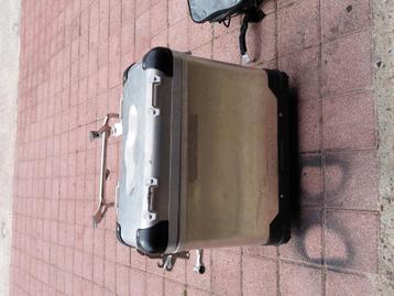 Porte-bagages Bmw GS 1250 +1 valise + sacoche de réservoir 1, Enlèvement