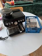 Sage Barista Express + accessoires, Ophalen, Gebruikt, Espresso apparaat, Koffiebonen