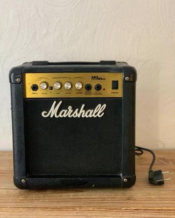 Marshall MG10CD amplificateur guitare 40 Watt noir combo., Musique & Instruments, Amplis | Basse & Guitare, Enlèvement ou Envoi