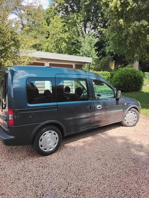 Opel combo 1400cc - 2010 - benzine, Auto's, Opel, Particulier, Combo Tour, Benzine, 6 deurs, Handgeschakeld, Blauw, Dealer onderhouden