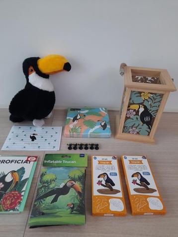 Toekan feest accessoires beschikbaar voor biedingen