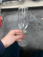 12 nieuwe Cava glazen, Ophalen, Zo goed als nieuw