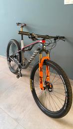 Canyon Lux word cup maat L, Ophalen