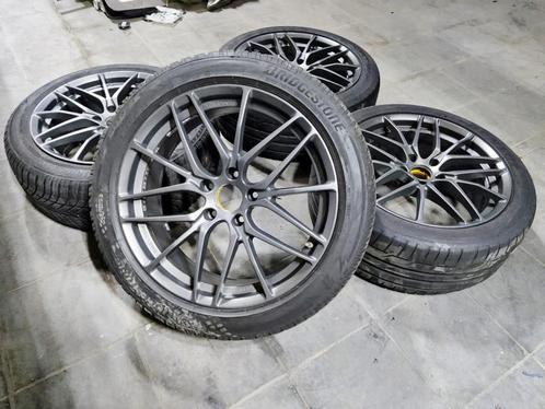 19 inch Breyton Fascinate, Auto-onderdelen, Banden en Velgen, Banden en Velgen, Zomerbanden, 19 inch, 245 mm, Personenwagen, Nieuw