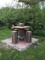 Bartafel buiten, Ophalen, Zo goed als nieuw, Hardhout