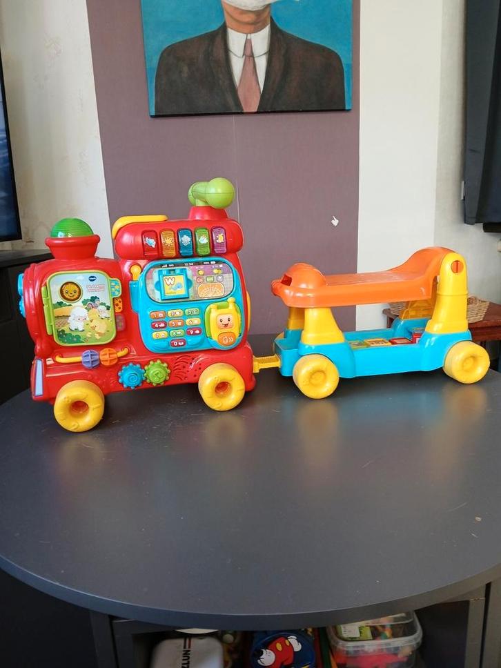 V Tech trein, Enfants & Bébés, Jouets | Vtech, Utilisé, 6 mois à 2 ans, Enlèvement