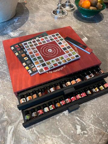Alfabet van smaken - Sosa - Alphabet of Flavours beschikbaar voor biedingen