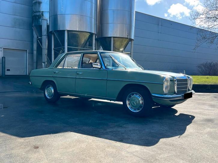 Mercedes-Benz 200 W115 2.0 Benzine automaat Bar 8, Auto's, Oldtimers, Bedrijf, Te koop, Lederen bekleding, Mercedes-Benz, Benzine