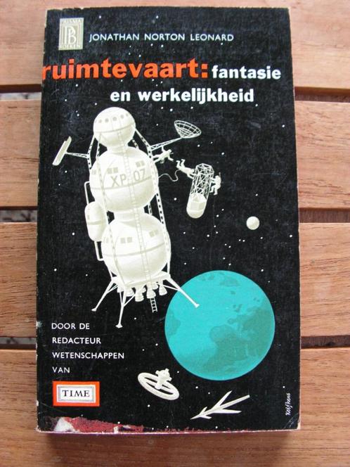 Boek “Ruimtevaart : Fantasie en Werkelijkheid”., Boeken, Wetenschap, Gelezen, Natuurwetenschap, Ophalen of Verzenden