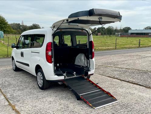 ♿️Fiat Doblo Maxi 1.4i Rolstoel Invalide Mindervalide TPMR, Auto's, Fiat, Bedrijf, Te koop, Doblo, Aangepast voor mindervaliden