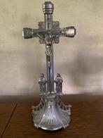 Kruis, Antiek en Kunst, Ophalen