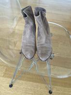 UNISA zomer enkellaarsjes beige daimleder, Kleding | Dames, Ophalen, Beige, Lage of Enkellaarzen, Zo goed als nieuw