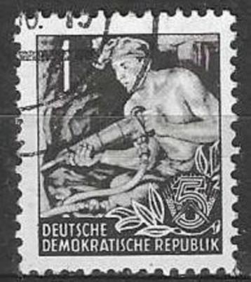 Duitsland DDR 1953 - Yvert 117 - Vijfjarenplan (ST) beschikbaar voor biedingen