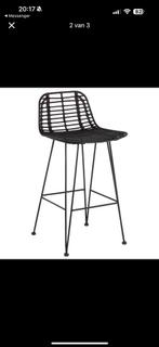 2x zwart Rotan/Staal barkrukken., Huis en Inrichting, Ophalen, Zo goed als nieuw