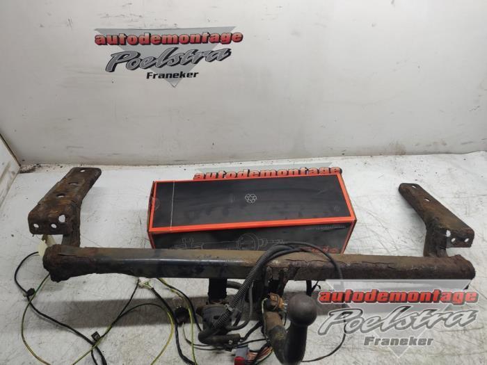 Trekhaak van een Citroen C4, Auto-onderdelen, Ophanging en Onderstel, Citroën, Gebruikt, 3 maanden garantie, Ophalen of Verzenden