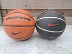 2 🏀 basketballen.   Nike playground P 7.5, Ophalen, Gebruikt