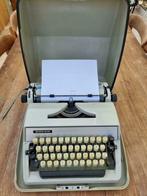 Retro typemachine met bijhorende koffer, Diversen, Typemachines, Ophalen