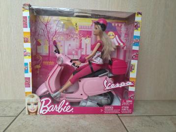 Barbie met scooter