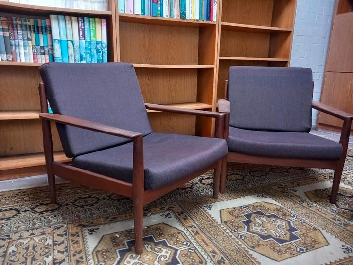 vintage zetels Van den berghe-pauvers, Huis en Inrichting, Overige Huis en Inrichting, Gebruikt, Ophalen