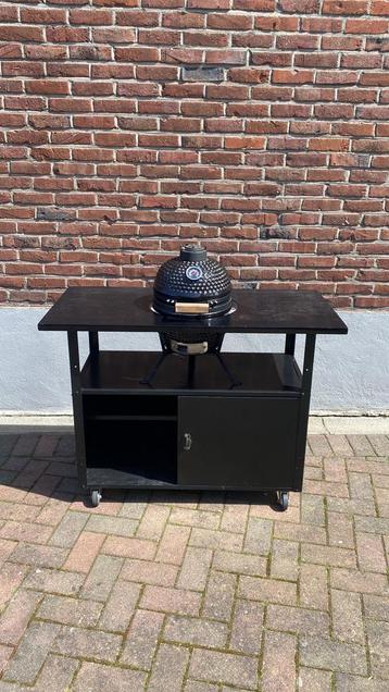 Buitenkeuken inc. Kamado / bbq egg beschikbaar voor biedingen