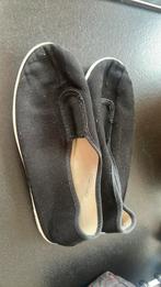 Turnpantoffels 33, Sport en Fitness, Turnen, Ophalen, Gebruikt, Zwart, Turnschoenen