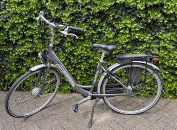 Damesfiets ‘Giant’ electrisch (batterij defect) beschikbaar voor biedingen