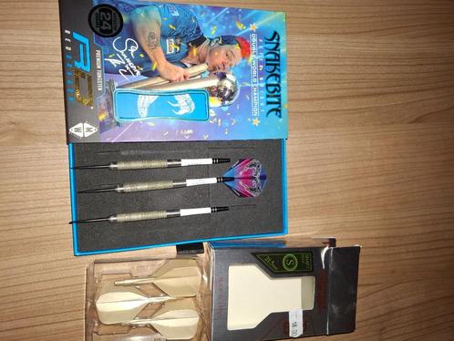 Peter wright 11element 24gram + set condor axe!, Sport en Fitness, Darts, Zo goed als nieuw, Pijlen, Ophalen of Verzenden