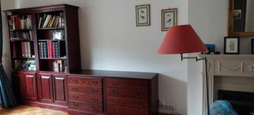 2 Boekenkasten + 2 ladekasten beschikbaar voor biedingen