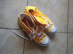 Chaussures, Vêtements | Femmes, Chaussures, Jaune, Enlèvement, Chaussures basses, Porté