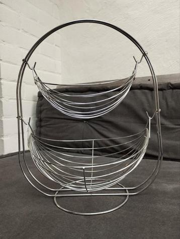 Fruitschaal  beschikbaar voor biedingen