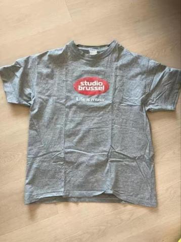 T-shirt Studio Brussel grijs collectors item beschikbaar voor biedingen