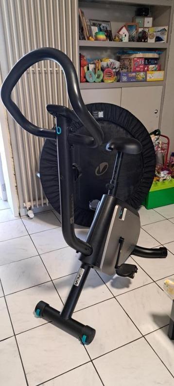 Vélo appartement Décathlon beschikbaar voor biedingen