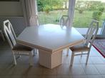 Zeshoekige eettafel met middenpoot + 4 stoelen +3tafelkleden, Huis en Inrichting, Tafels | Eettafels, Ophalen, Épuré, rationnel, original