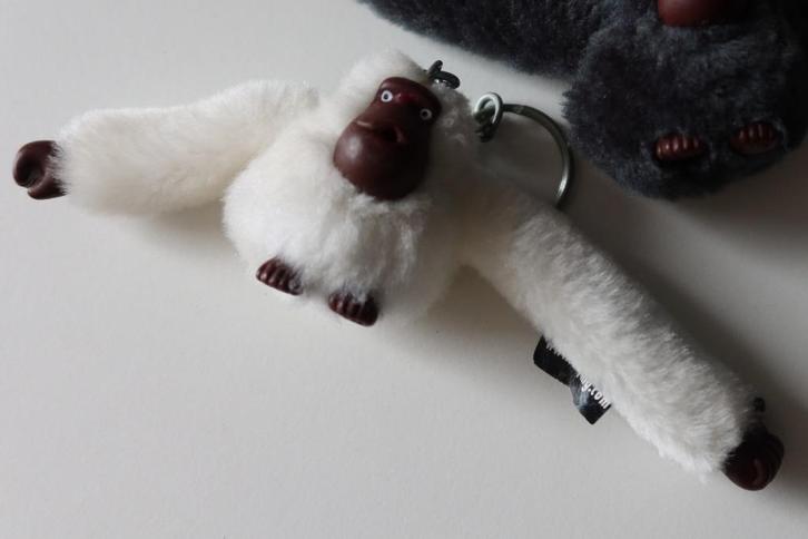 Porte clé singe Kipling, Collections, Porte-clés, Comme neuf, Peluche ou Figurine, Enlèvement