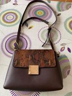 CARVELA handtas — elegantie en lichtheid, Handtassen en Accessoires, Tassen | Damestassen, Ophalen of Verzenden, Zo goed als nieuw