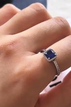 Pandora Timeless Elegance Ring with Blue Crystal, Nieuw, Met kristal, Dame, Zilver
