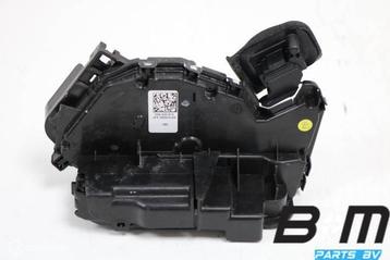 Portierslot links achter VW Tiguan 5NA 5NA839015 beschikbaar voor biedingen