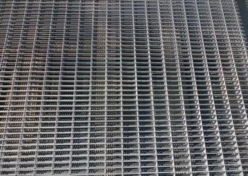 Verzinkte draadmatten, ideaal voor volières beschikbaar voor biedingen