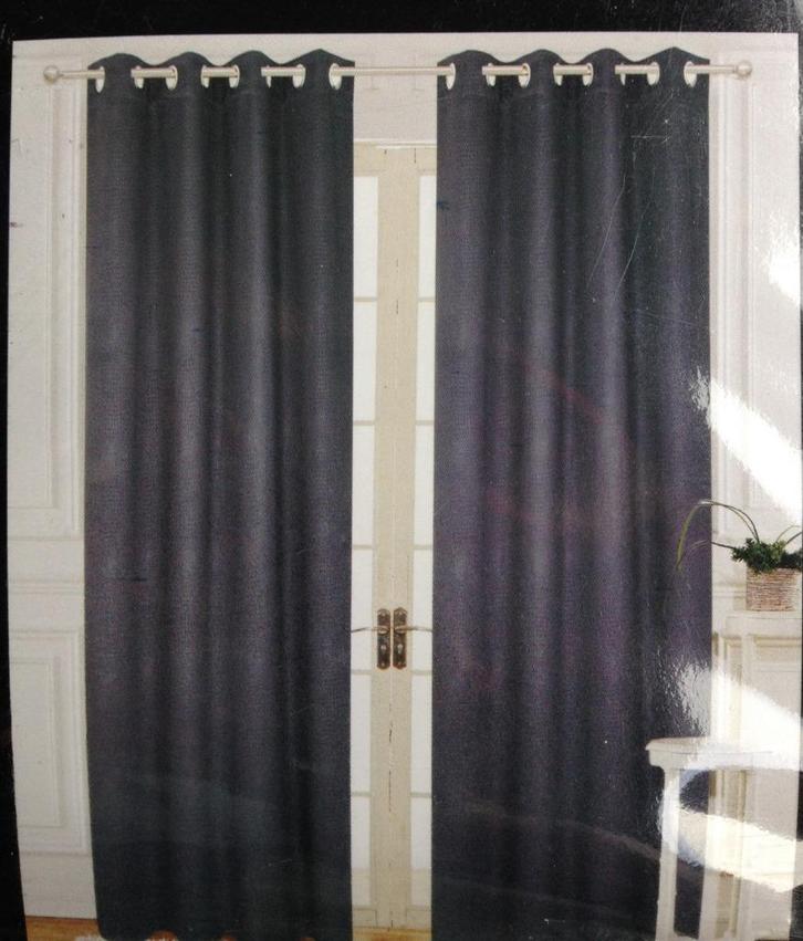 Gordijnen 3 meter-zwart-verduisterend(verpakt per 2)NIEUW, Huis en Inrichting, Stoffering | Gordijnen en Lamellen, Nieuw, 200 cm of meer