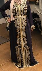Donkerpaarse Caftan met Goud Borduurwerk, Kleding | Dames, Gelegenheidskleding, Ophalen, Zo goed als nieuw, Maat 38/40 (M)