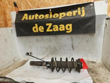 Schokdemperpoot rechts-voor van een Volkswagen Touran beschikbaar voor biedingen